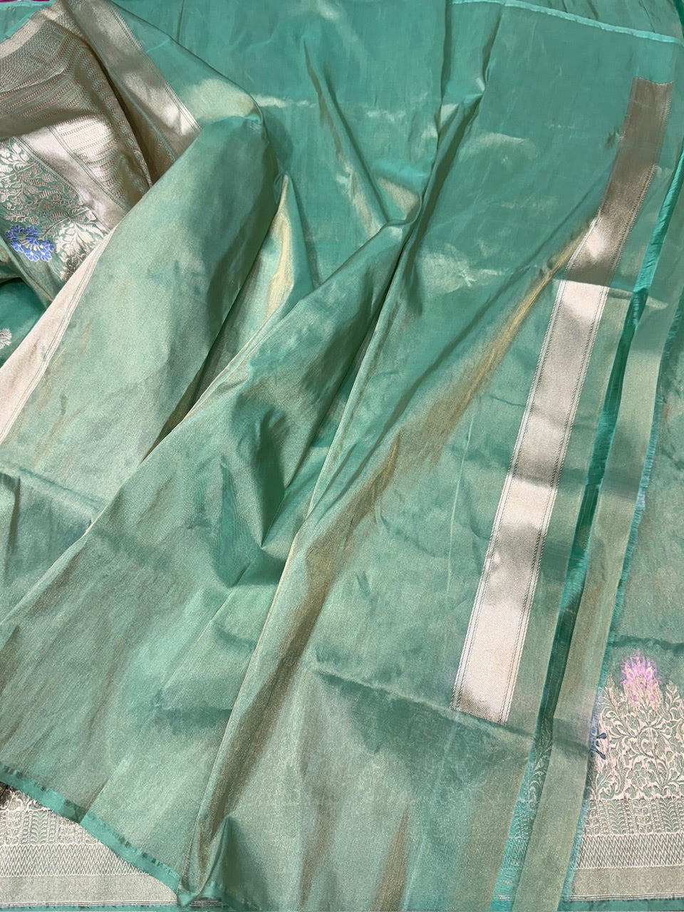 Handwoven Pure Tissue Saree