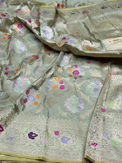 Pista Green Handwoven Pure Banarasi Silk Saree