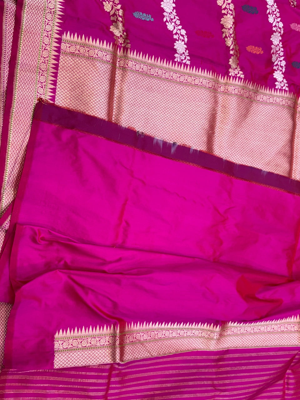 Rani Pink Handwoven Banarasi Silk Saree