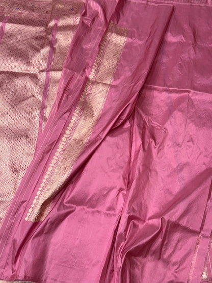 Handwoven Rangkaat Pure Banarasi  Saree