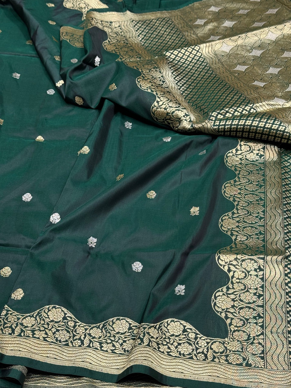 Bottle Green Handwoven Banarasi Silk Saree