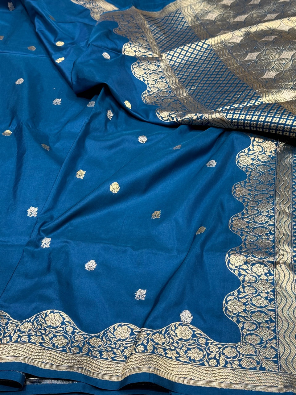 Peacock Blue Handwoven Banarasi Silk Saree