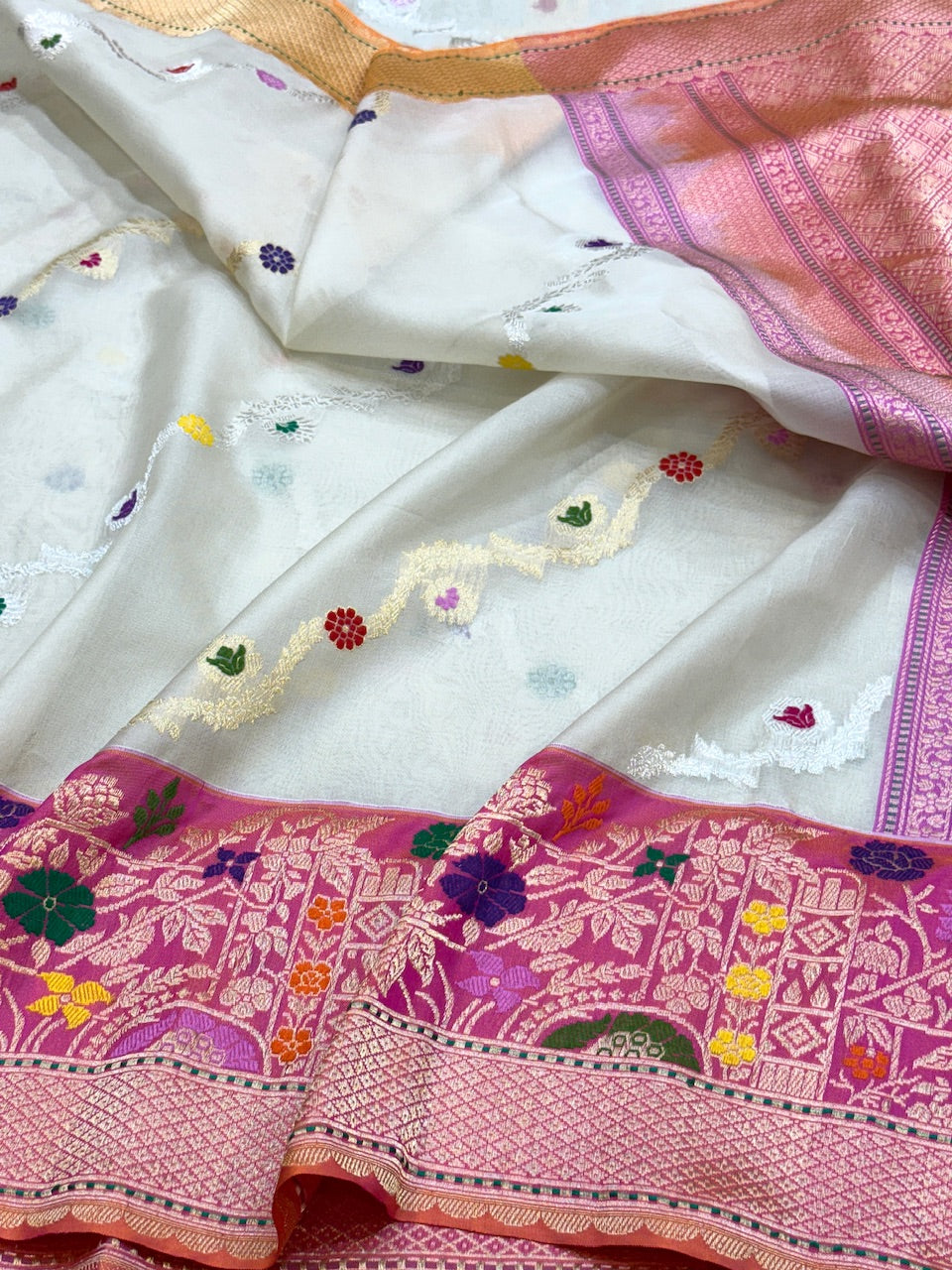 Handwoven Pure Banarasi Organza Saree