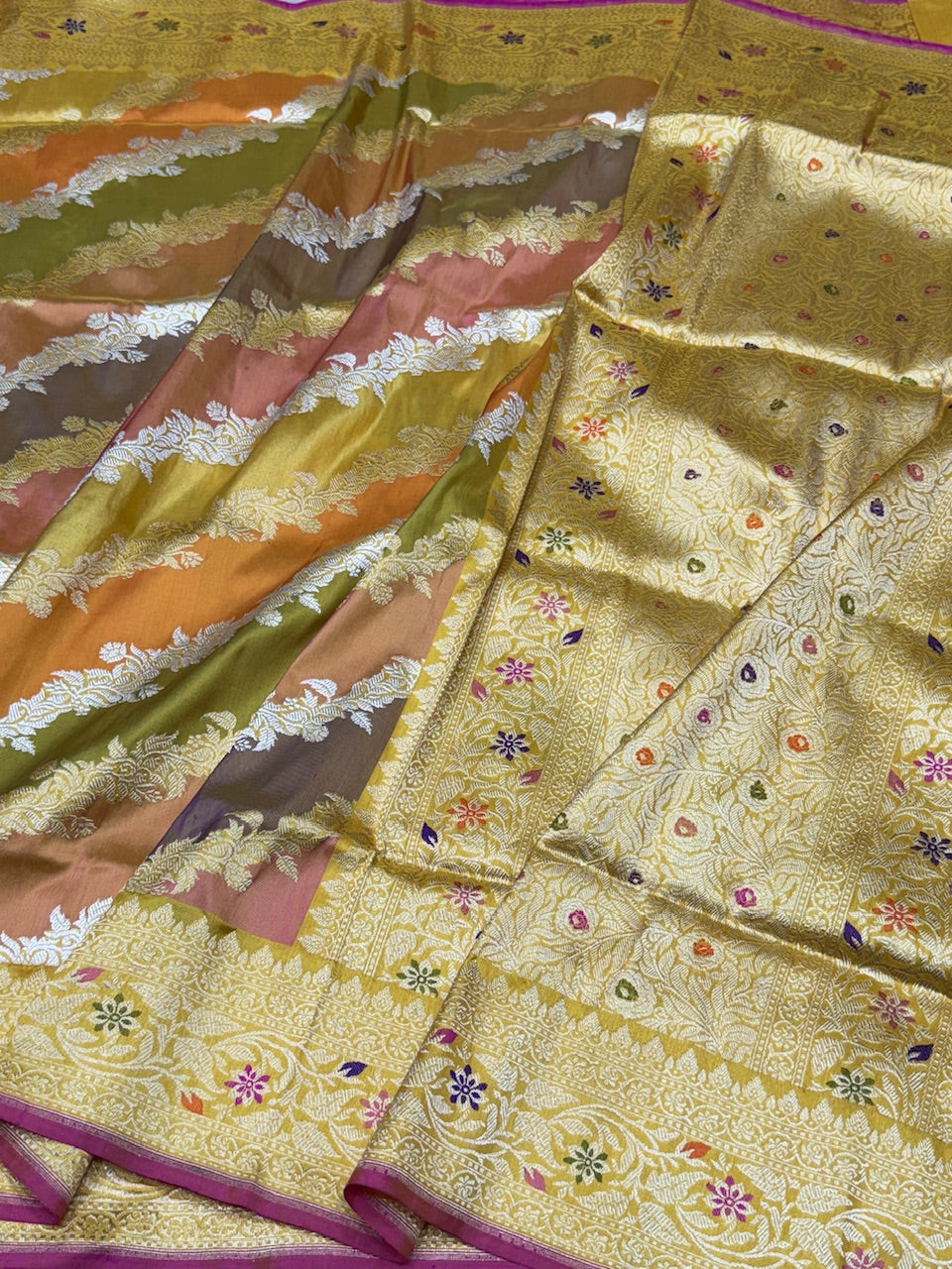 Mehndi Yellow Rangkaat Handwoven Pure Banarasi Saree