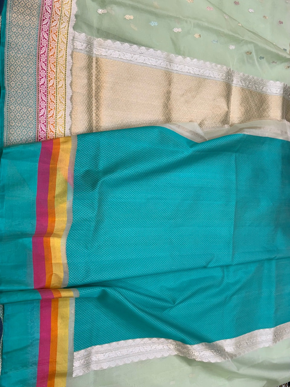 Pista Handwoven Banarasi Organza Saree