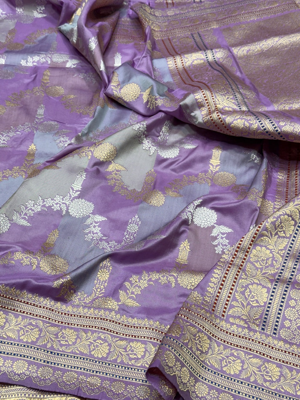Lavender Rangkaat Handwoven Pure Banarasi Saree