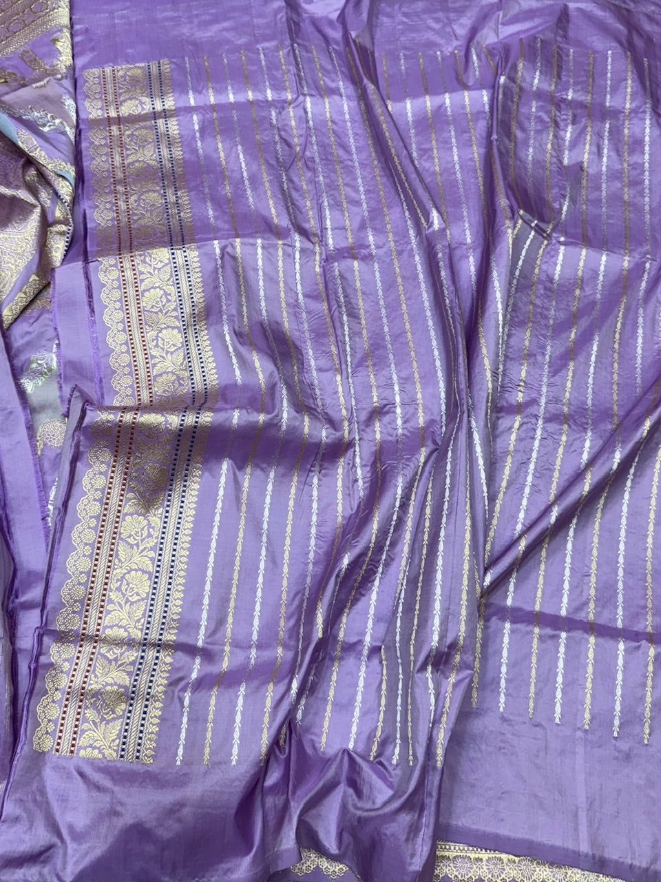 Lavender Rangkaat Handwoven Pure Banarasi Saree