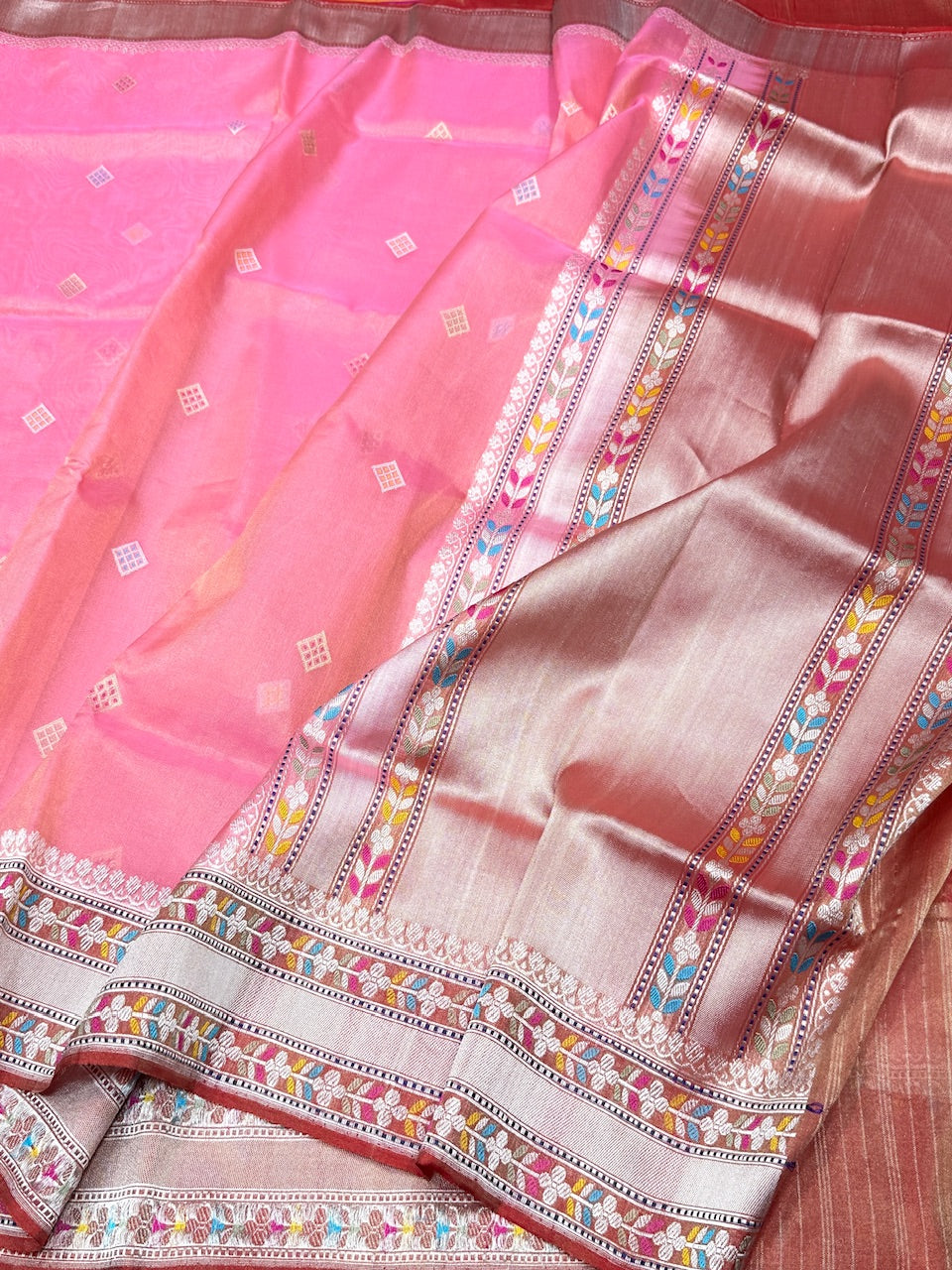 Baby Pink Handwoven Pure Banarasi Tissue Saree