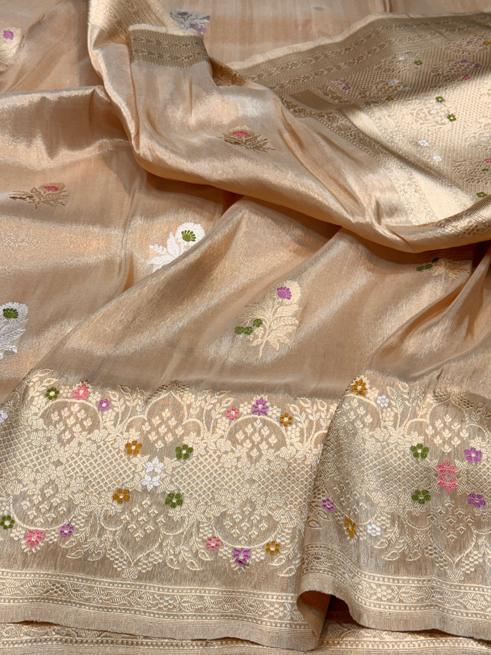 Gold Handwoven Banarasi Pure Tissue Saree
