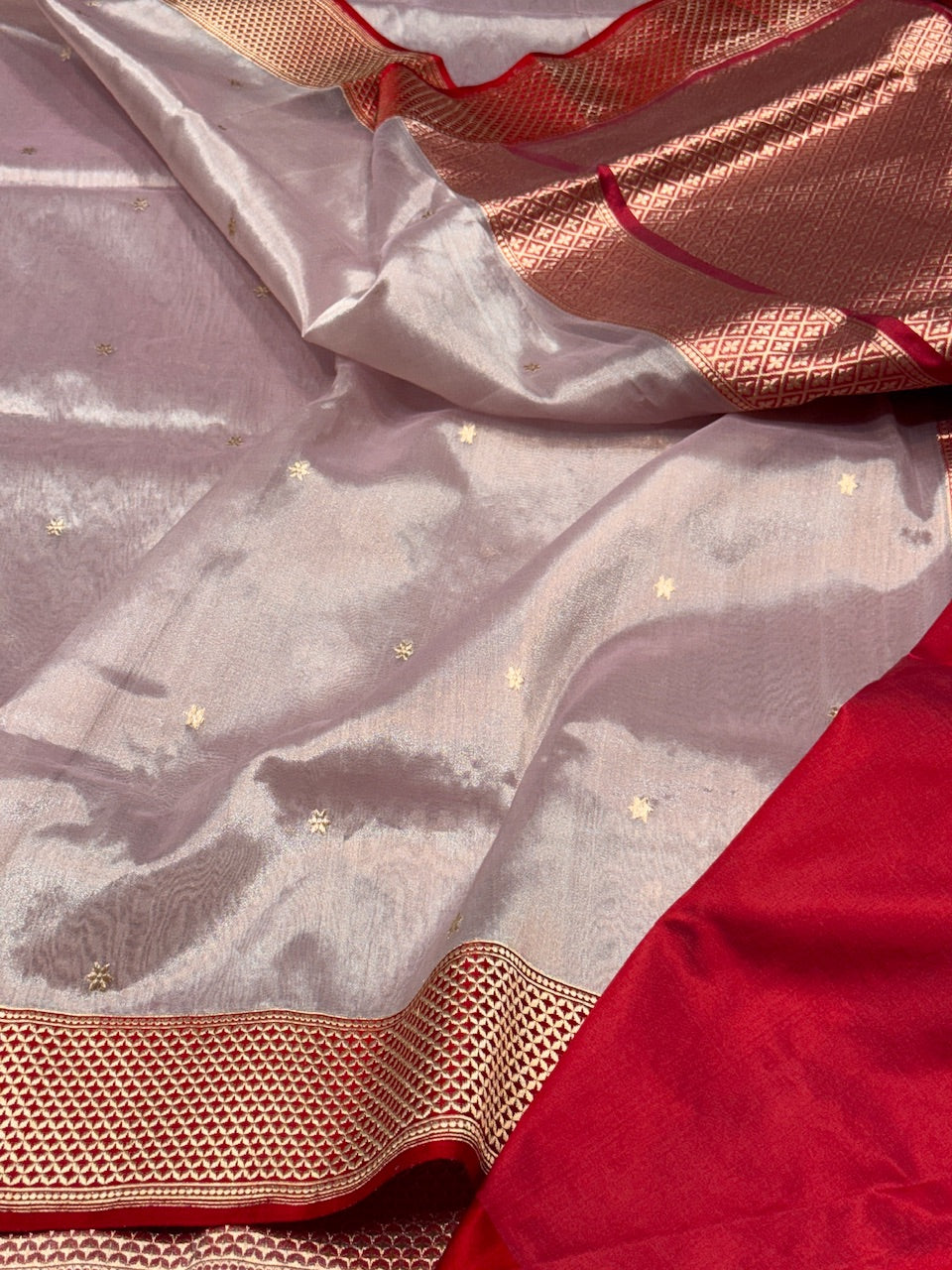 Handwoven Banarasi Pure Tissue Saree