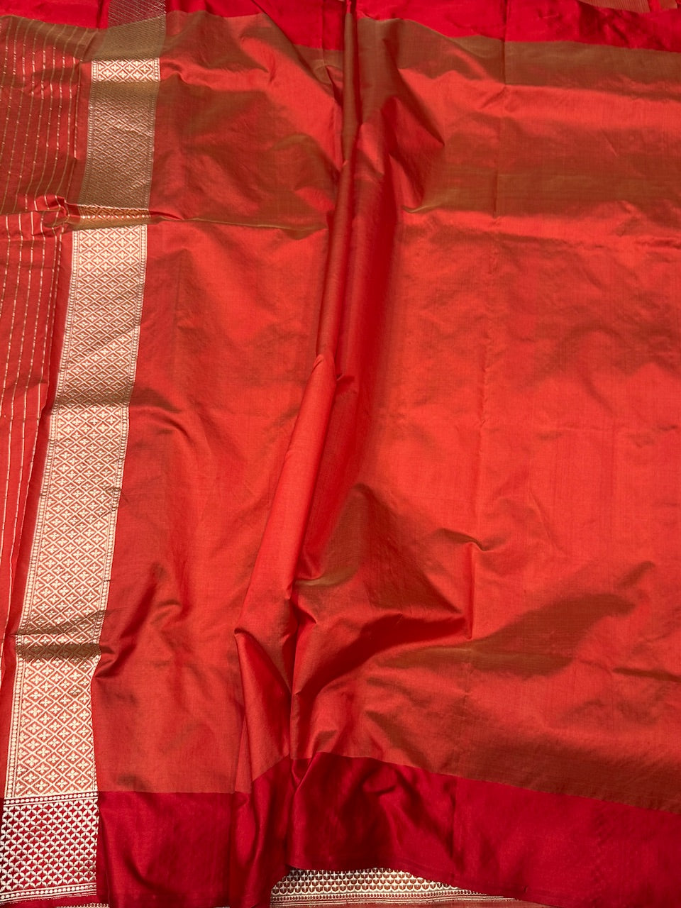 Handwoven Banarasi Pure Tissue Saree