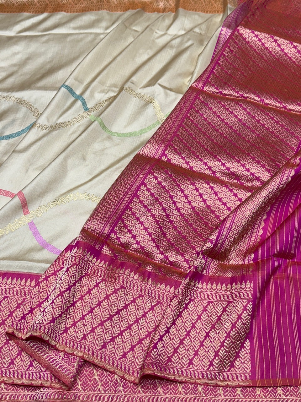 Cream Ektara Handwoven Pure Banarasi Silk Saree