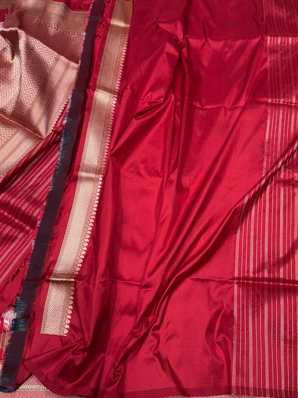 Red Handwoven Banarasi Pure Katan Silk Saree
