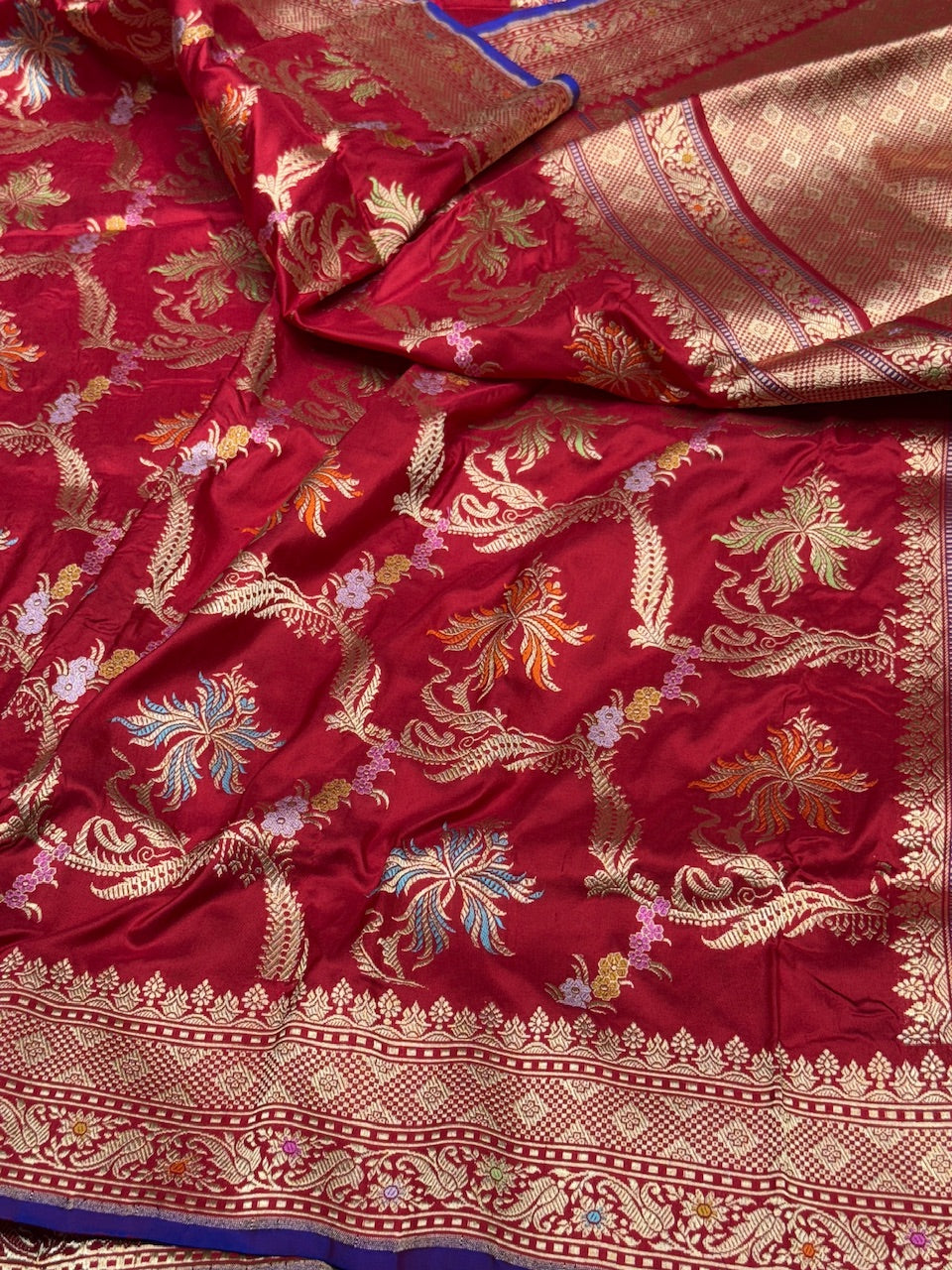 Deep Red Handwoven Banarasi Pure Katan Silk Saree