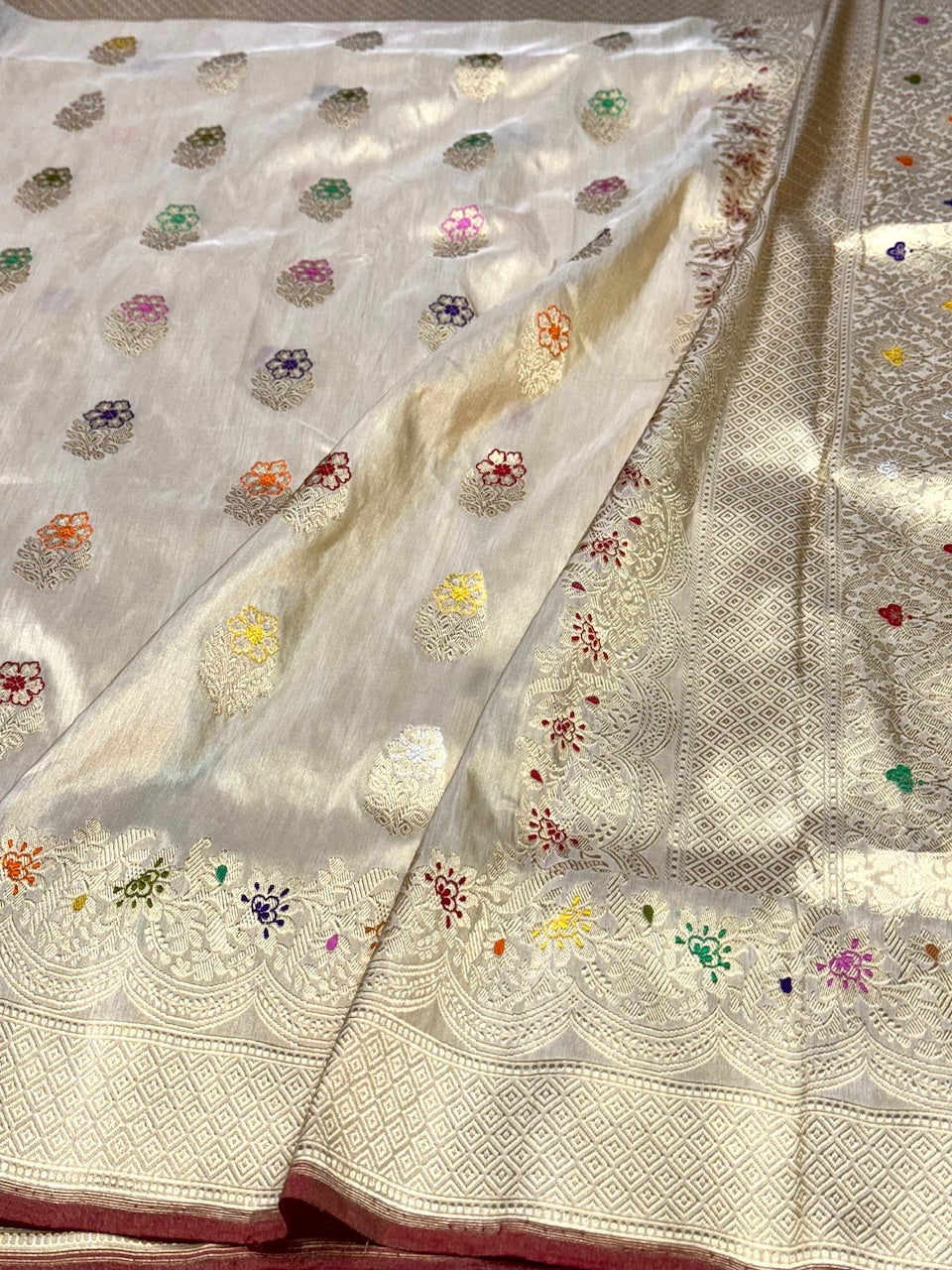 Ivory Handwoven Pure Tissue Saree