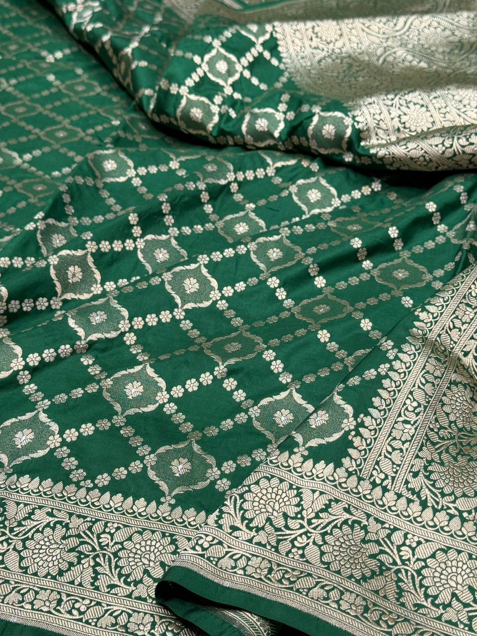 Bottle Green Banarasi Sona Rupa Pure Silk Saree – Gold &amp; Silver Zari Cutwork Brocade in Pure Katan Silk
