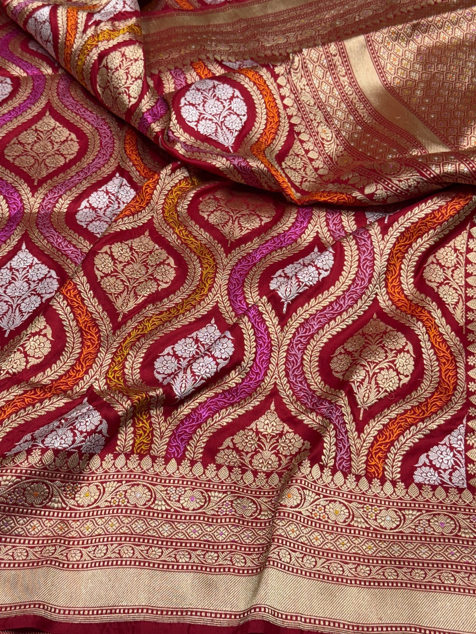 Red Handwoven Pure Banarasi Silk Saree