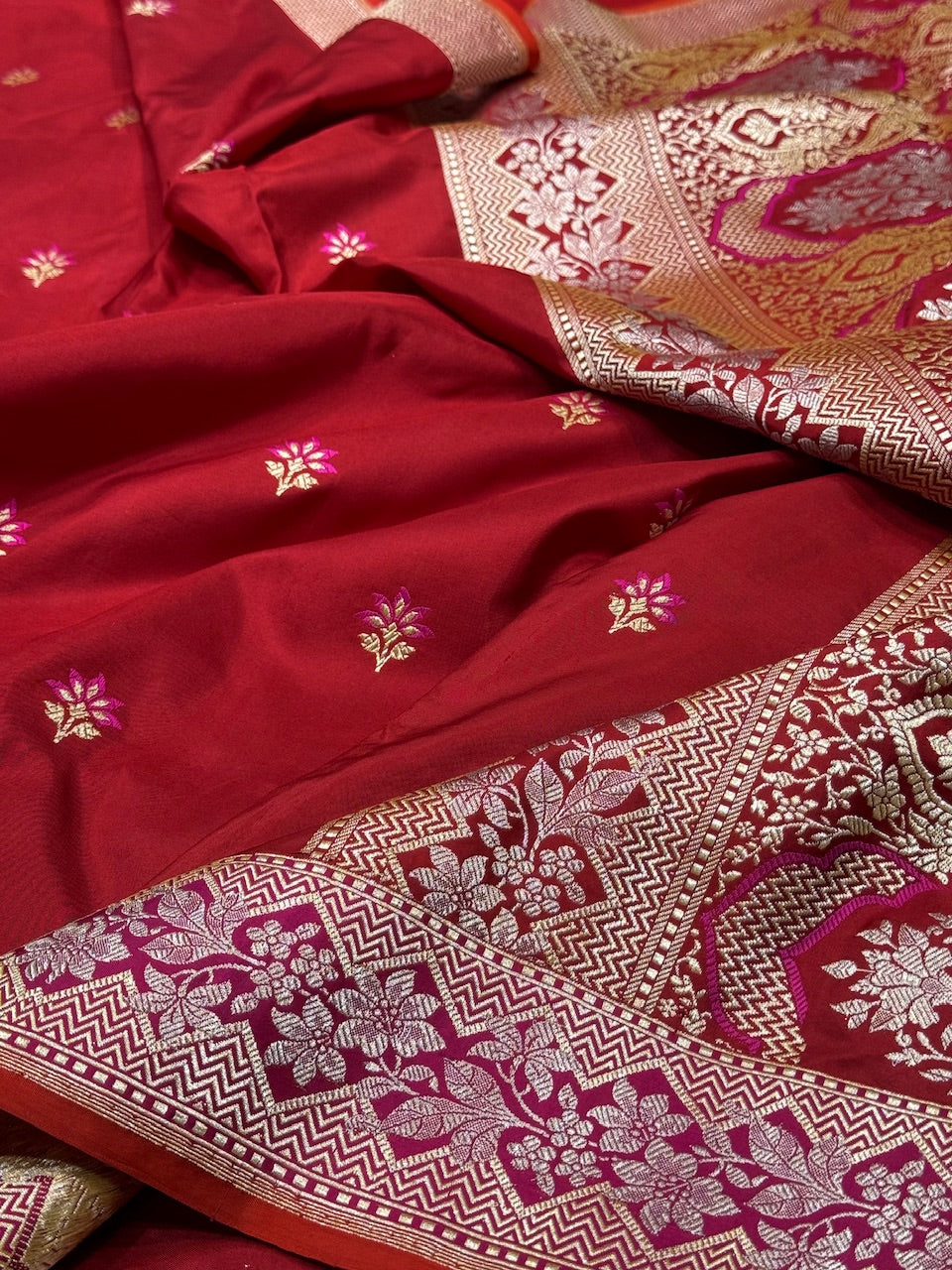 Red Handwoven Pure Silk Saree