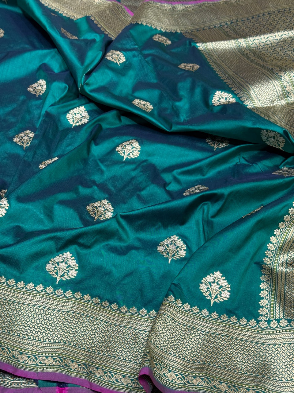 Teal Green Handwoven Pure Banarasi Silk Saree