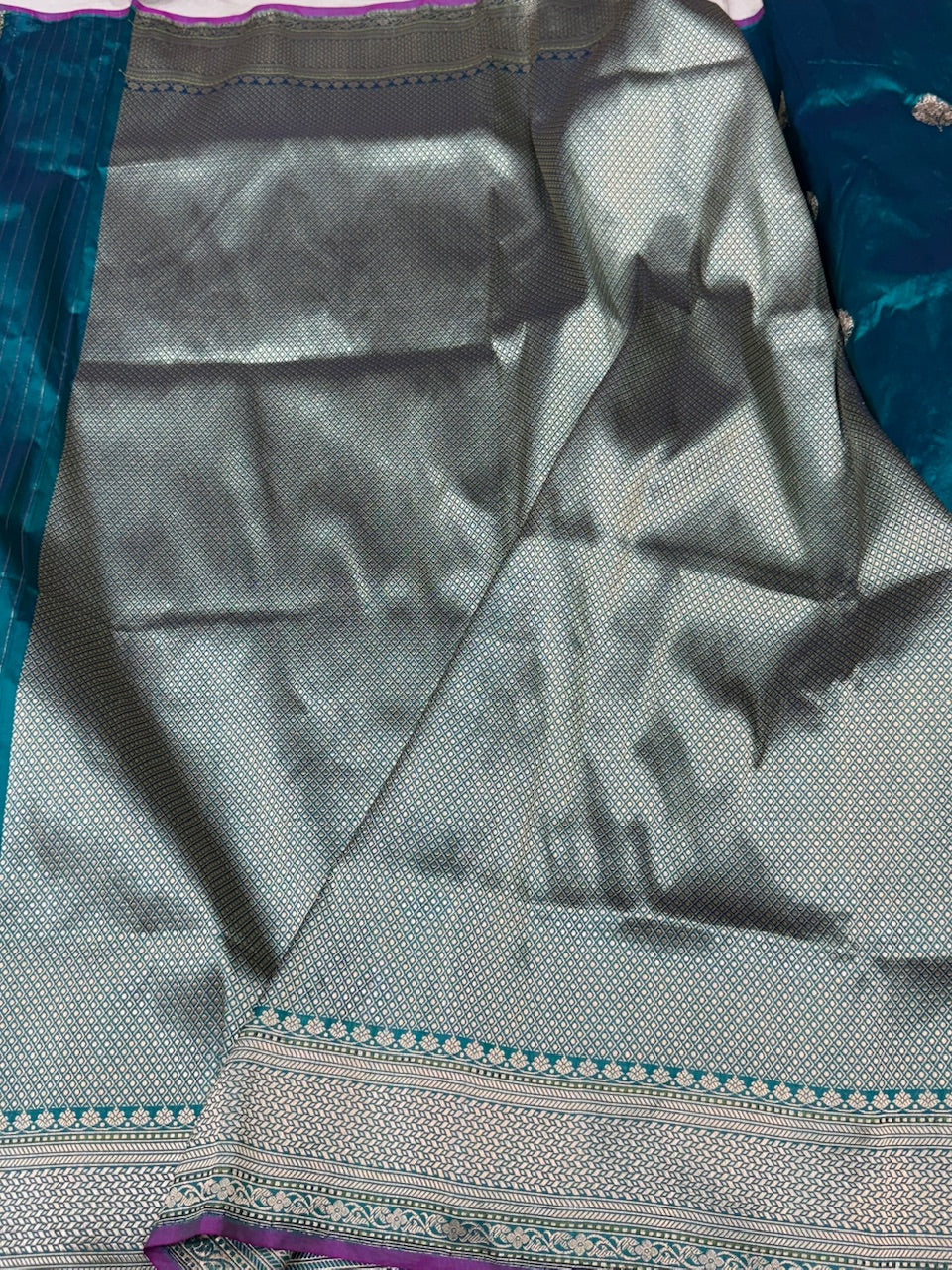 Teal Green Handwoven Pure Banarasi Silk Saree