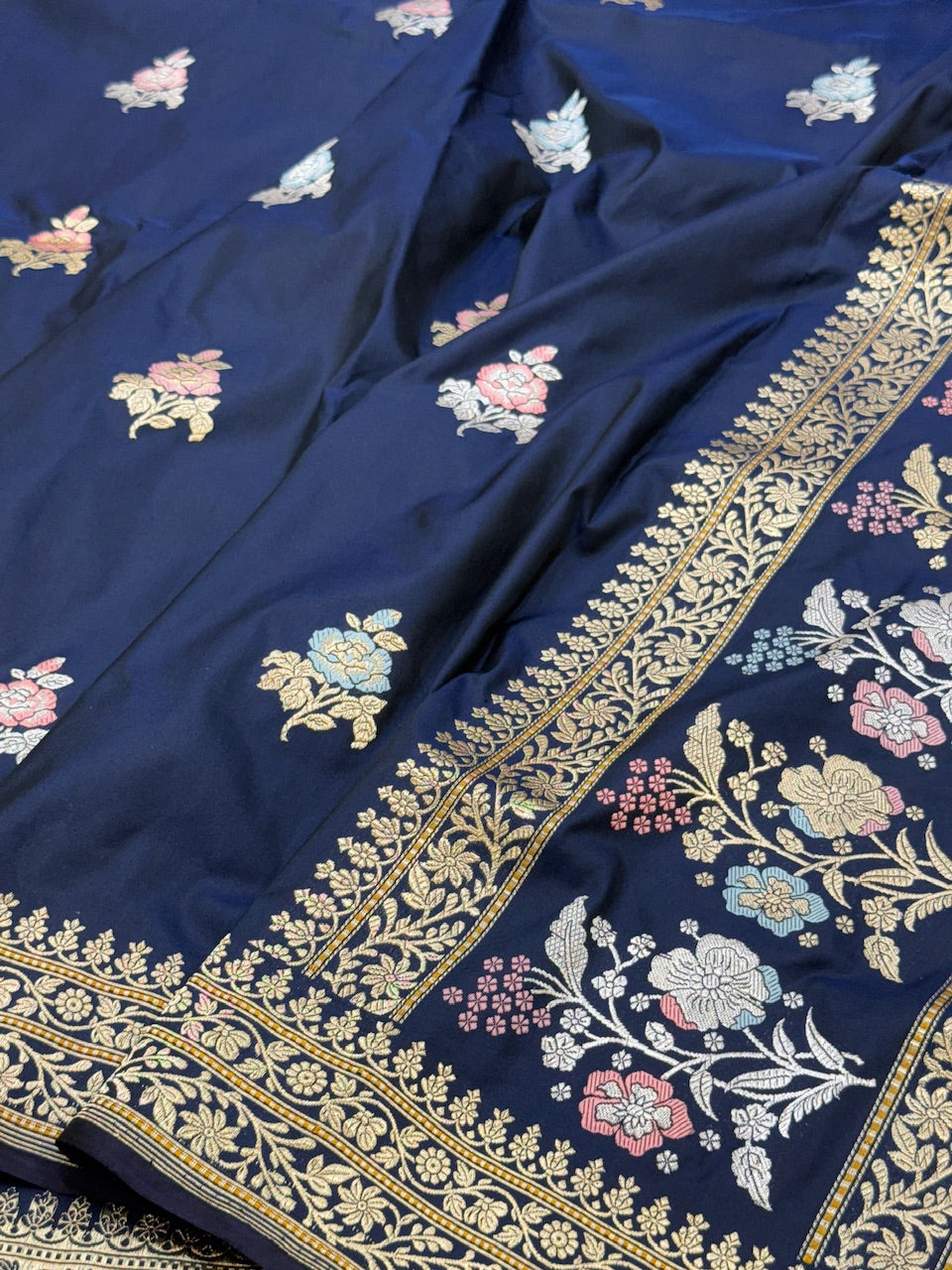Navy Blue Handwoven Pure Banarasi Silk Saree