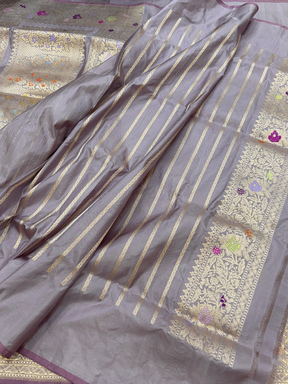 Handwoven Pure Banarasi Silk Saree