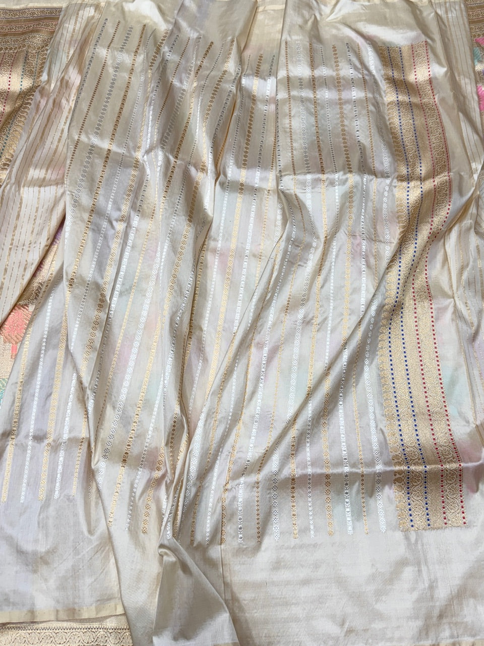 Ivory Handwoven Pure Banarasi Rangkaat Silk Saree