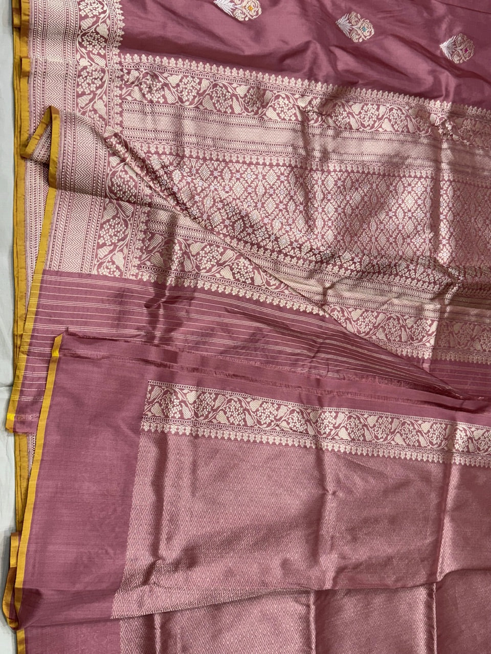 Lilac Handwoven Banarasi Silk Saree