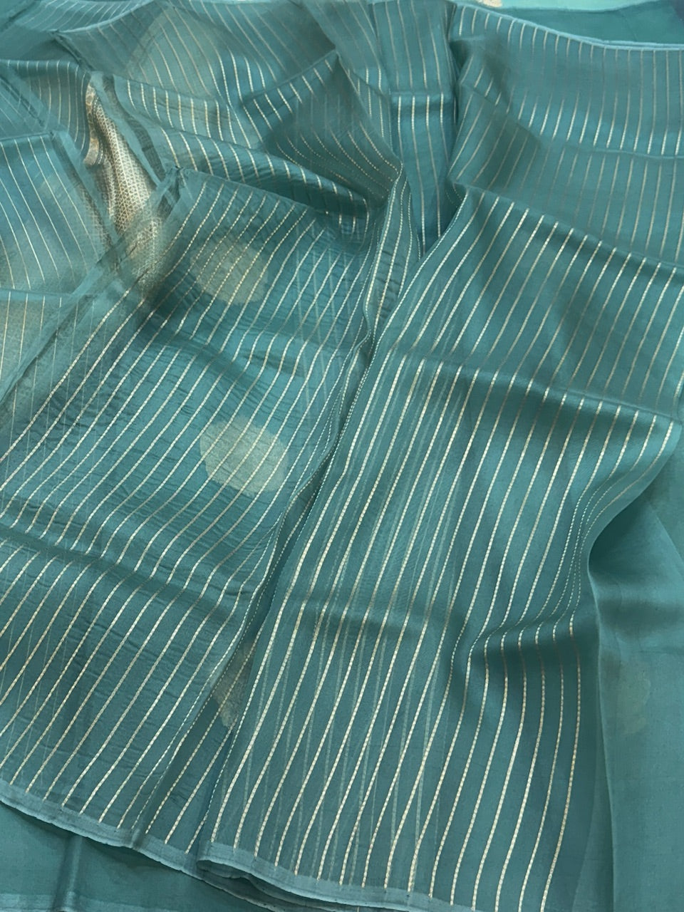 Handwoven Banarasi Pure Organza Silk Saree