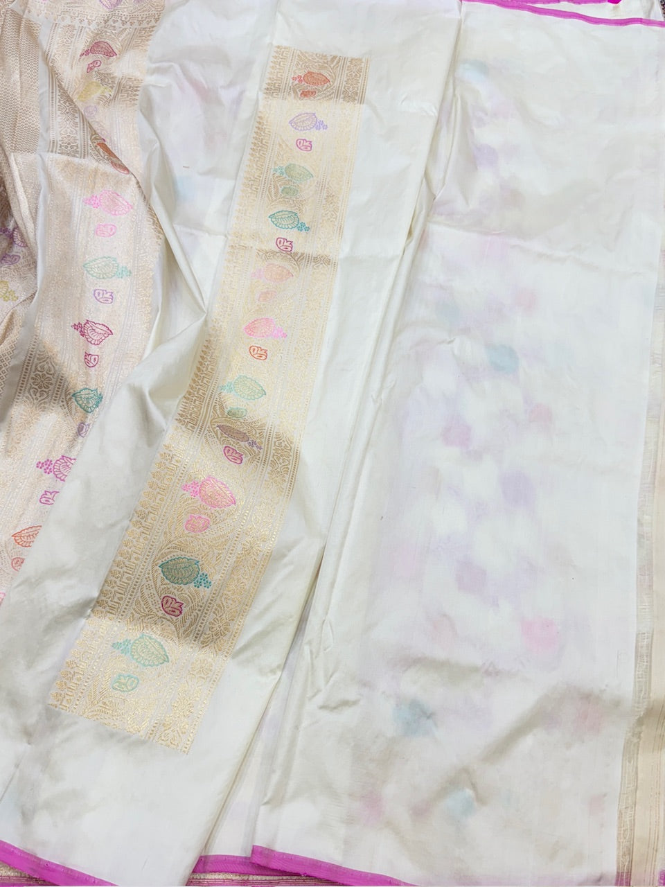 Ivory Handwoven Pure Banarasi Silk Saree