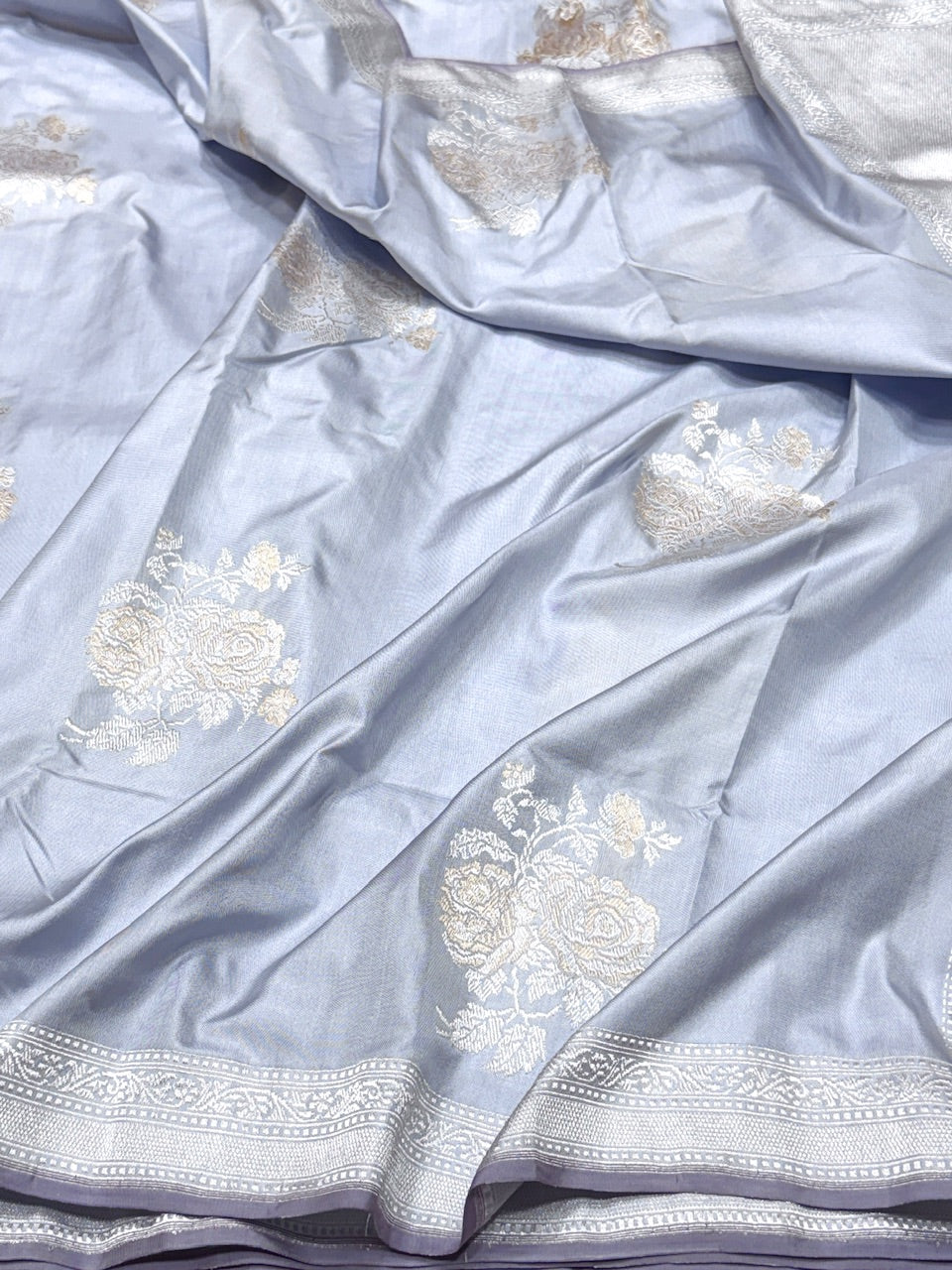 Cool Grey Handwoven Pure Banarasi Ektara Silk Saree