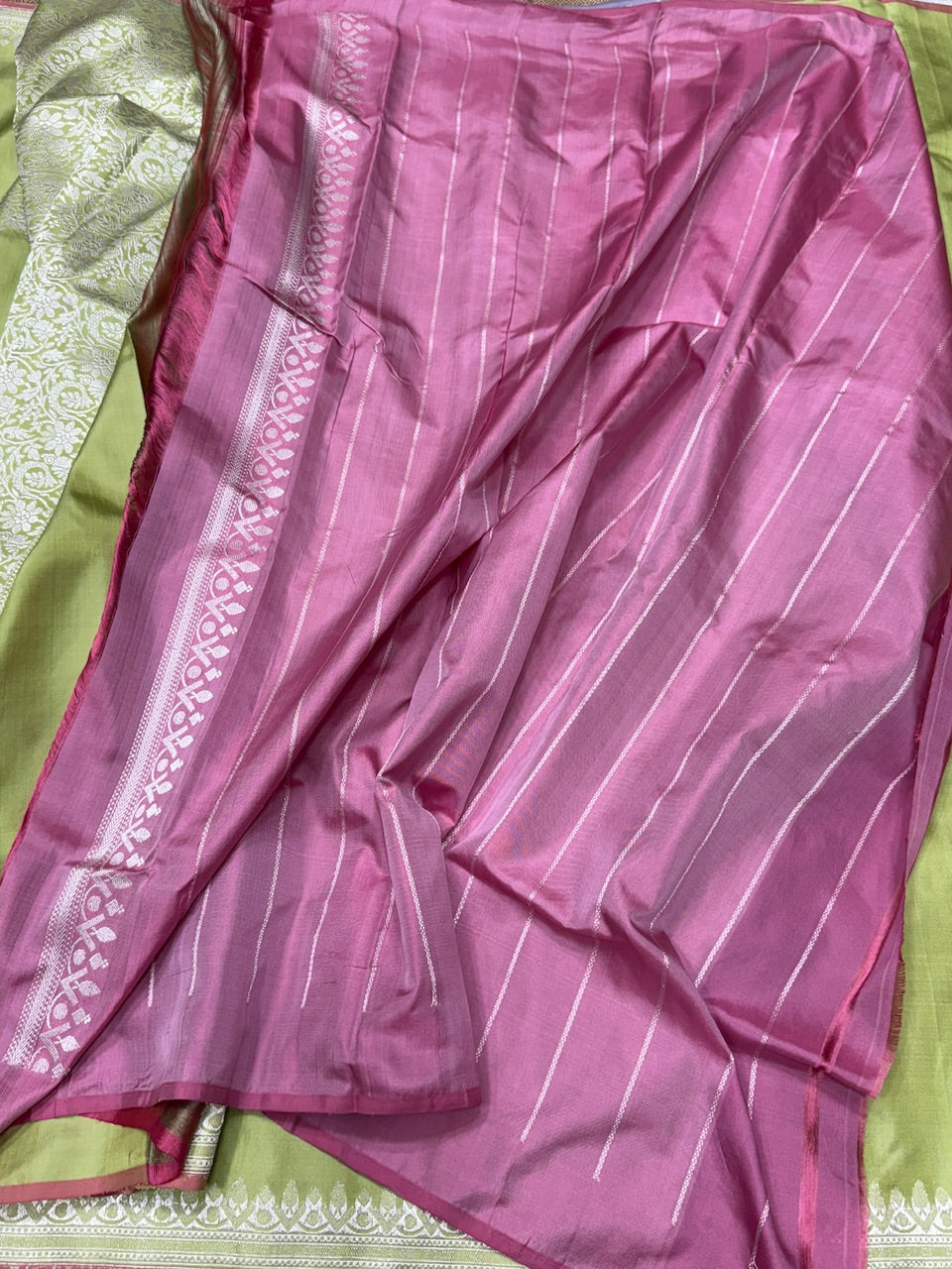 Pista Green Handwoven Pure Banarasi Ektara Silk Saree