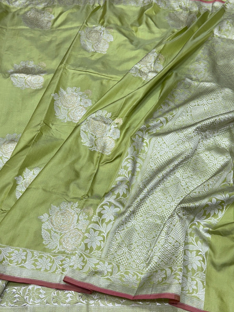 Pista Green Handwoven Pure Banarasi Ektara Silk Saree