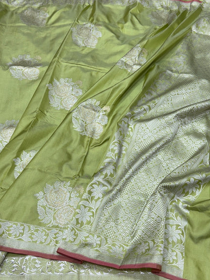 Pista Green Handwoven Pure Banarasi Ektara Silk Saree