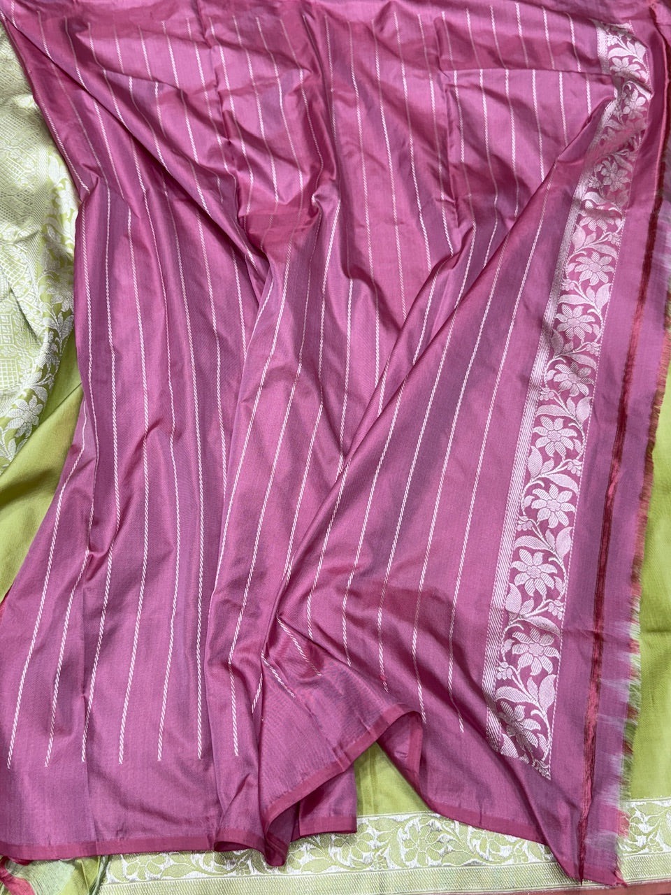 Pista Green Handwoven Pure Banarasi Ektara Silk Saree