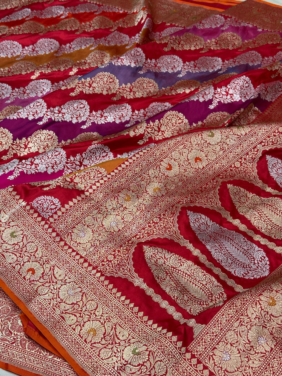 Red Rangkaat Handwoven Pure Banarasi Saree