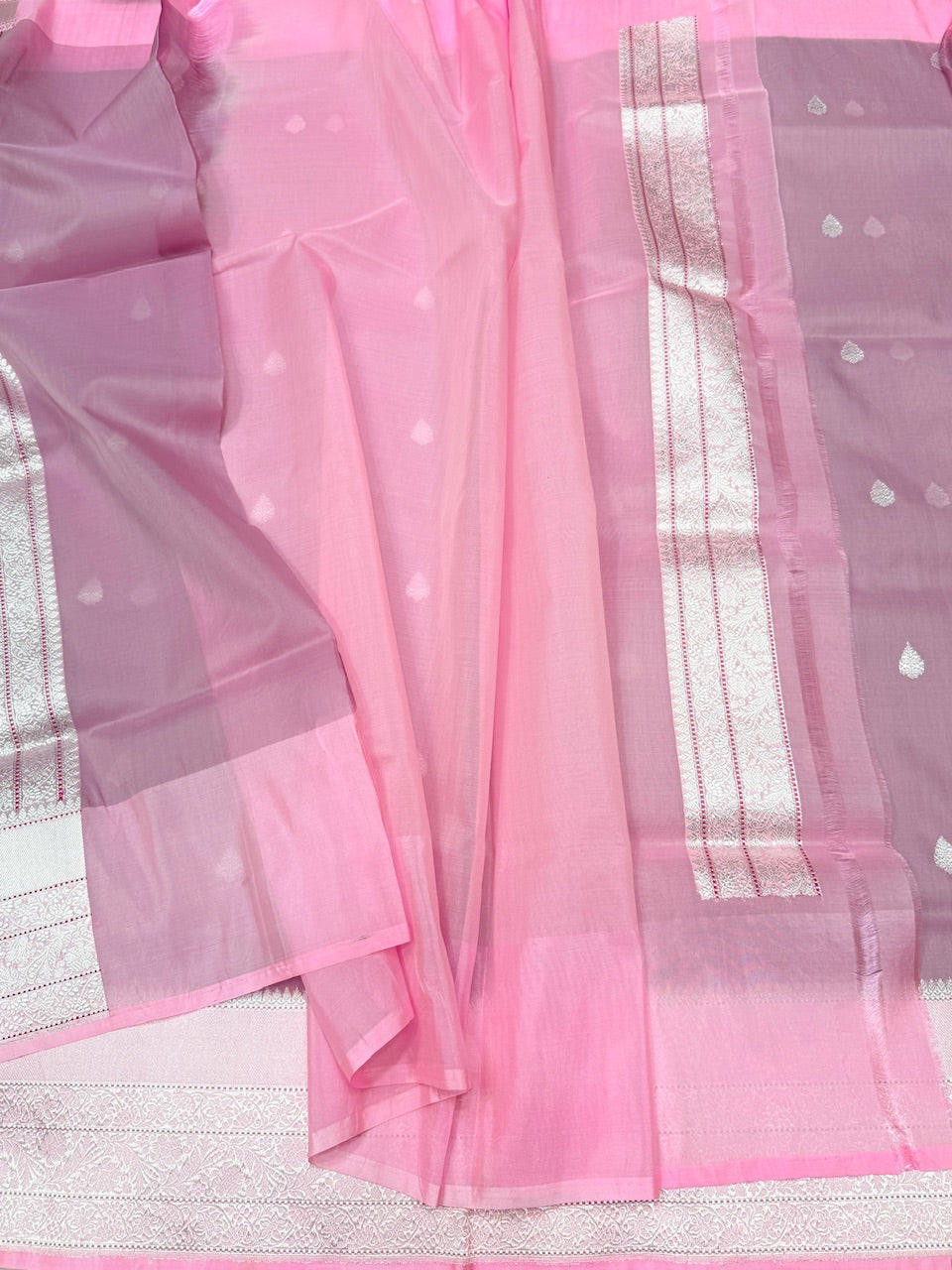 Gajiri Pink Handwoven Pure Organza Silk Saree