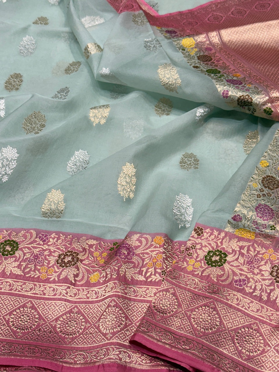 Handwoven Pure Organza Saree