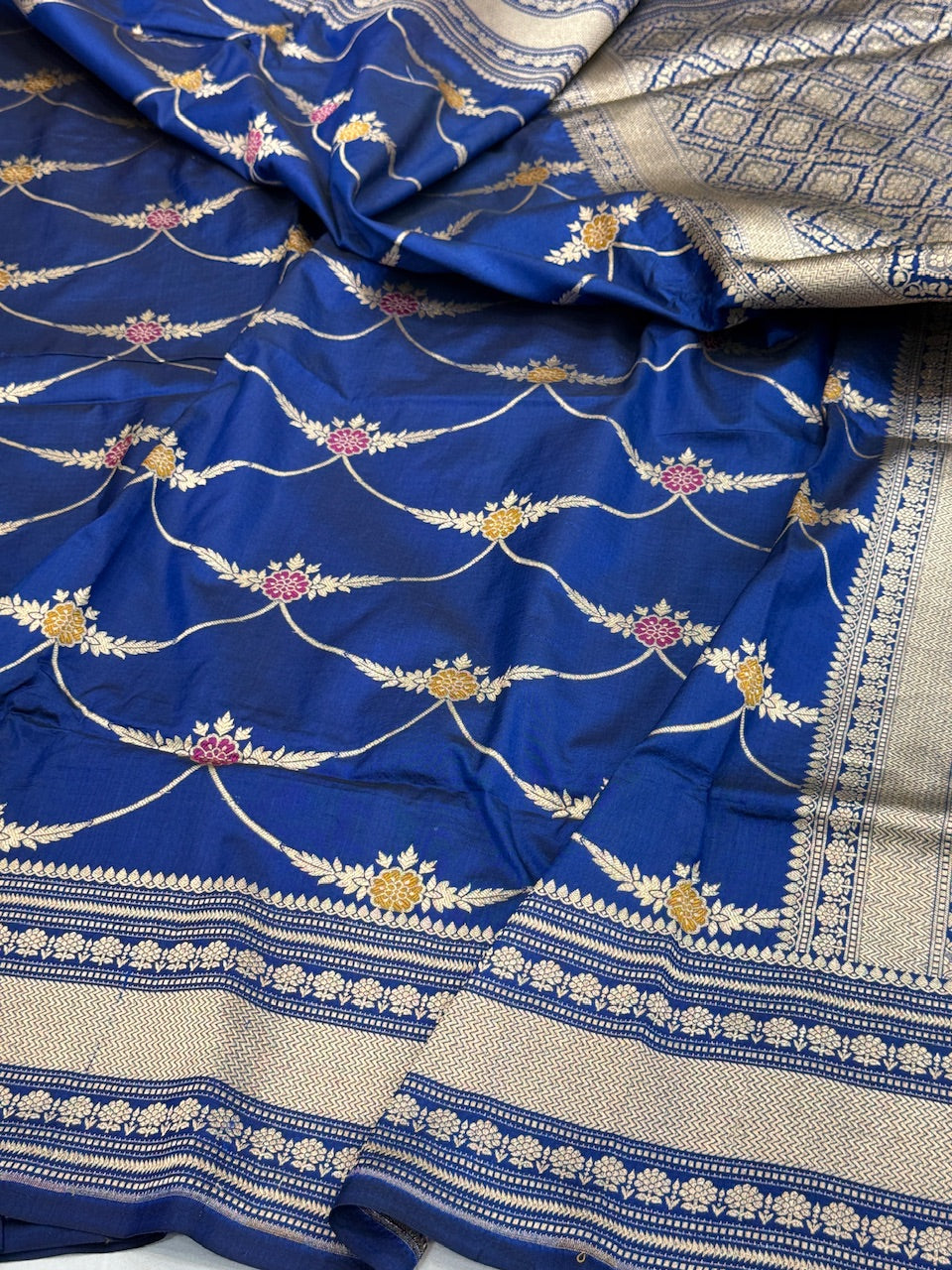 Yellow Banarasi Minakari Pure Katan Silk Saree | Pure Silk | Minakari Work | Cutwork Technique | Banarasi Katan Silk Saree