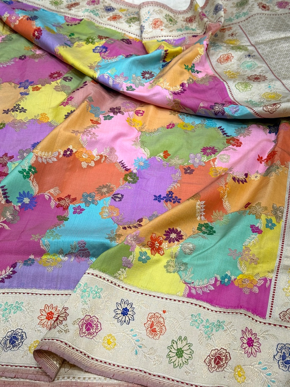 Multicolour Rangkaat Handwoven Pure Banarasi Saree