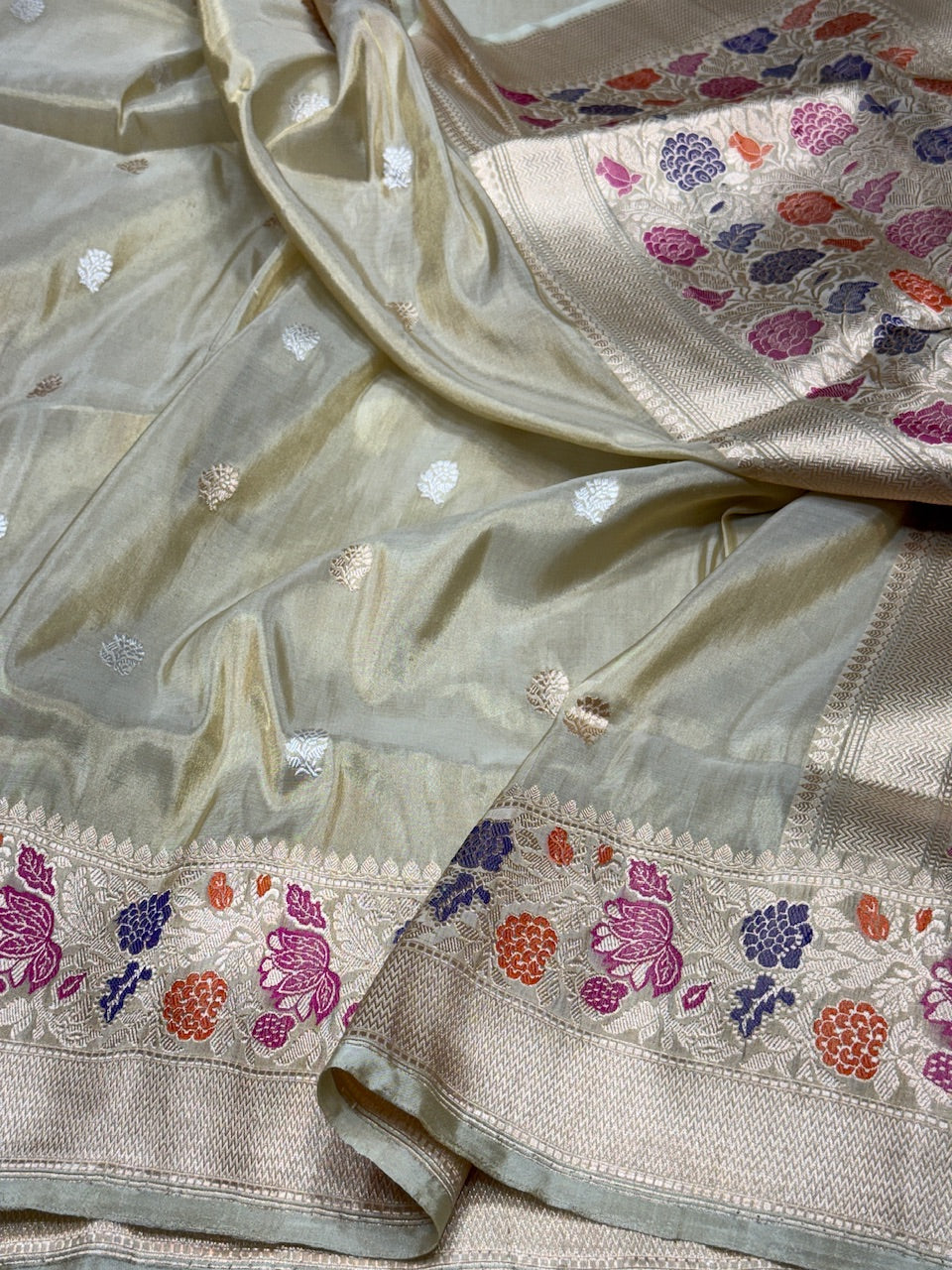 Handwoven Pure Banarasi Tissue Saree