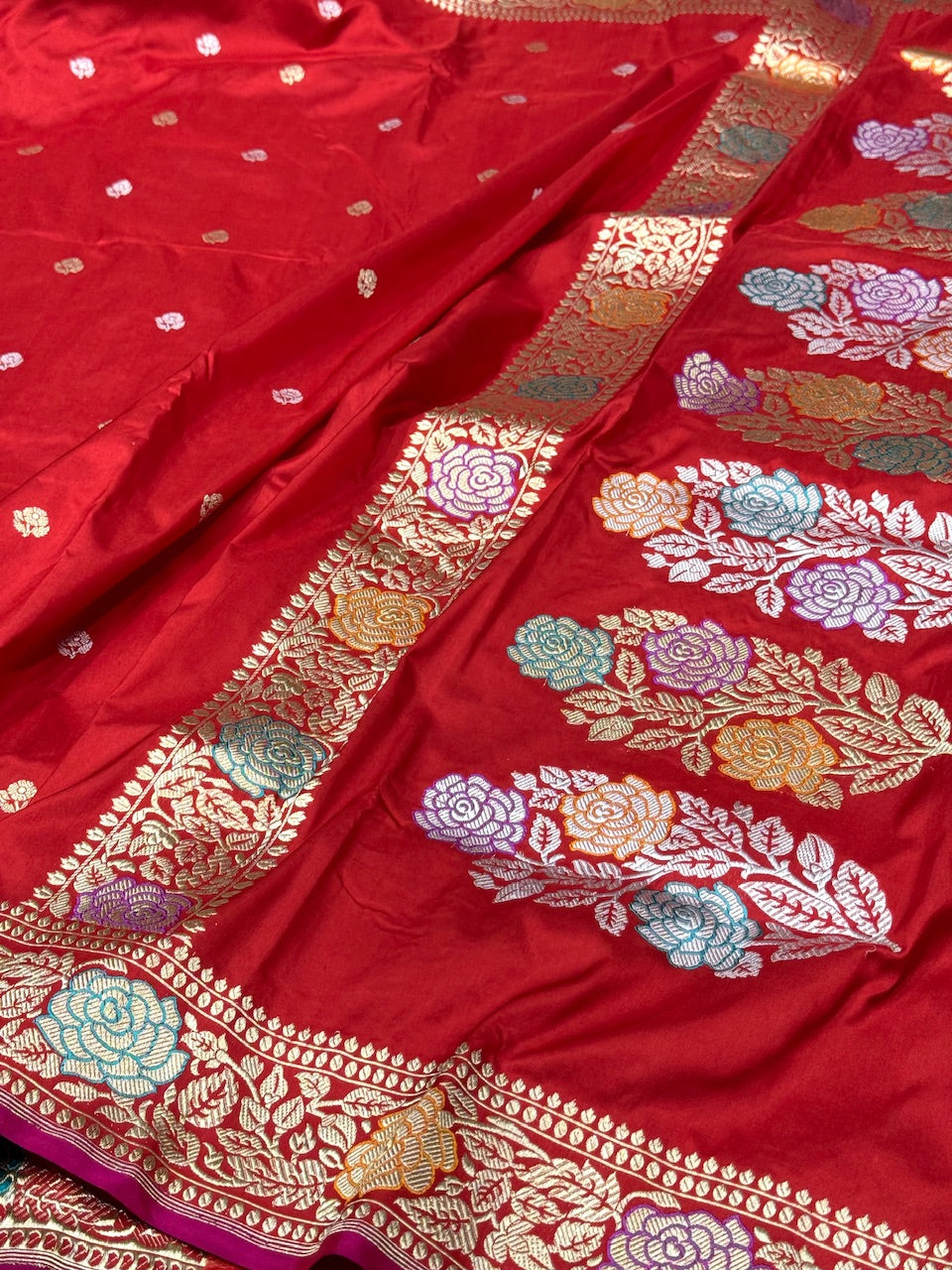 Red Handwoven Banarasi Silk Saree