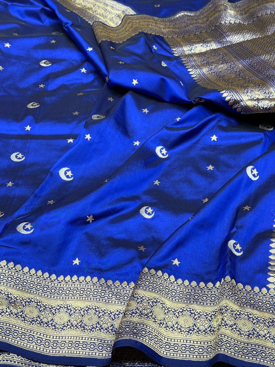 Royal Blue Vintage Chand Tara Handwoven Pure Banarasi Silk Saree