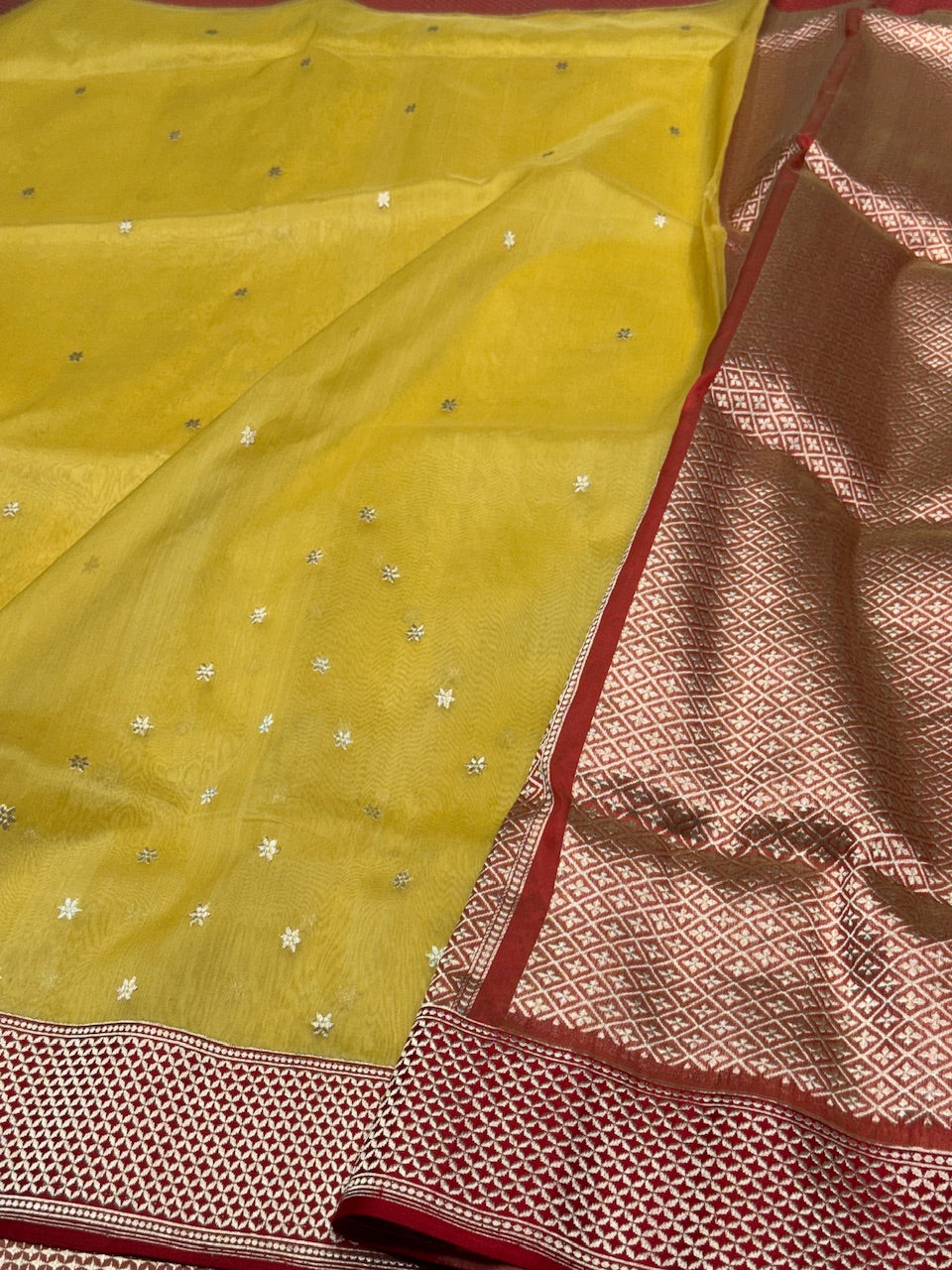 Handwoven Pure Banarasi Organza Silk Saree