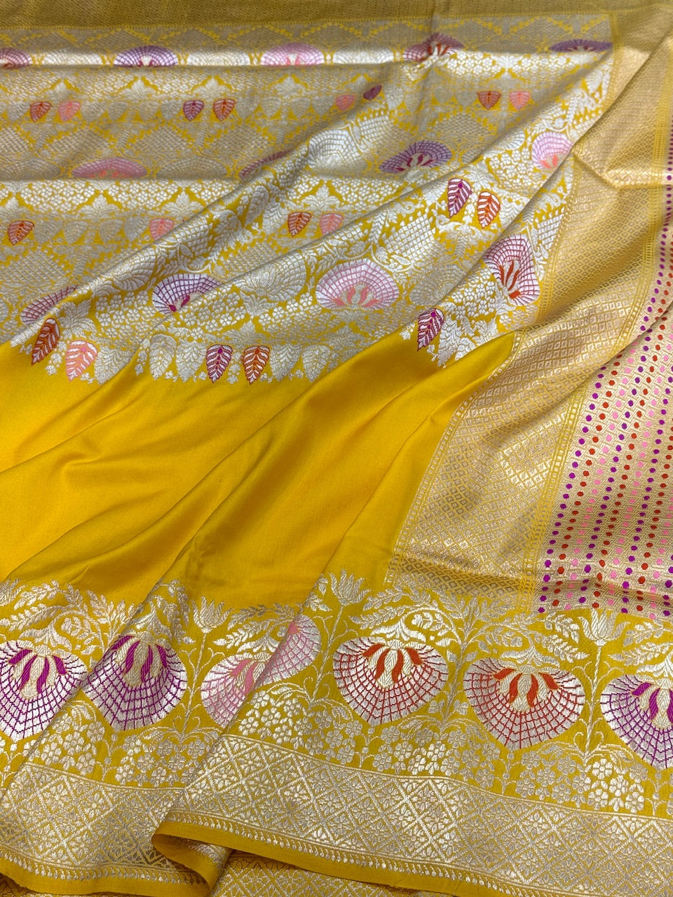 Yellow Handwoven Pure Banarasi Silk Saree