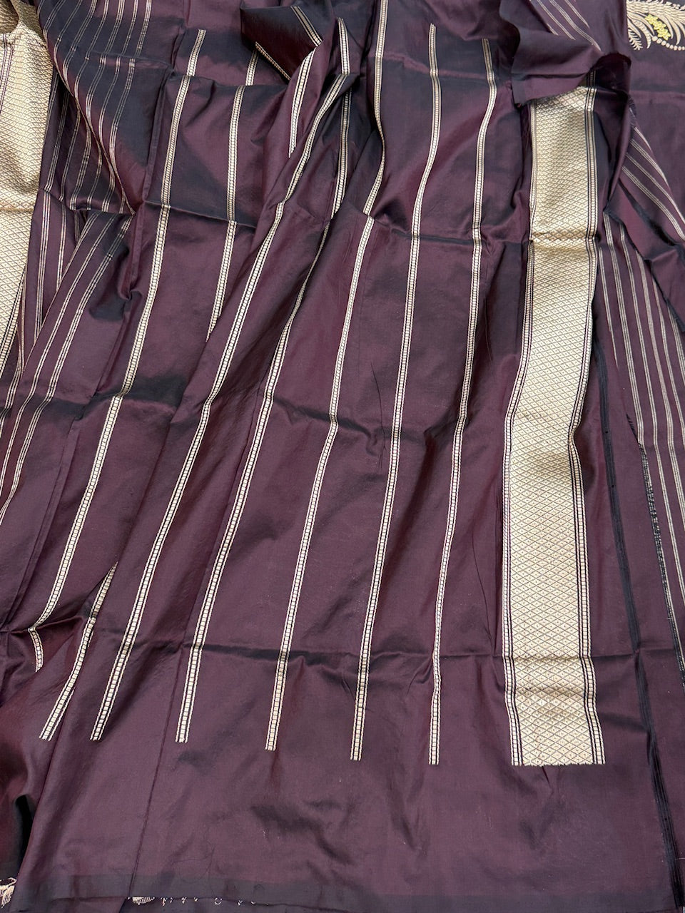 Wine Handwoven Pure Banarasi Silk Saree