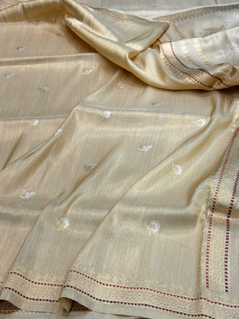Cream Handwoven Pure Ektara Tissue Saree