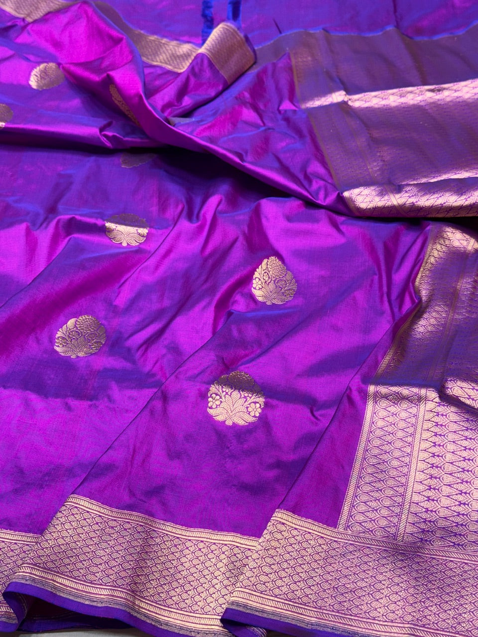 Purple Handwoven Pure Banarasi Silk Saree