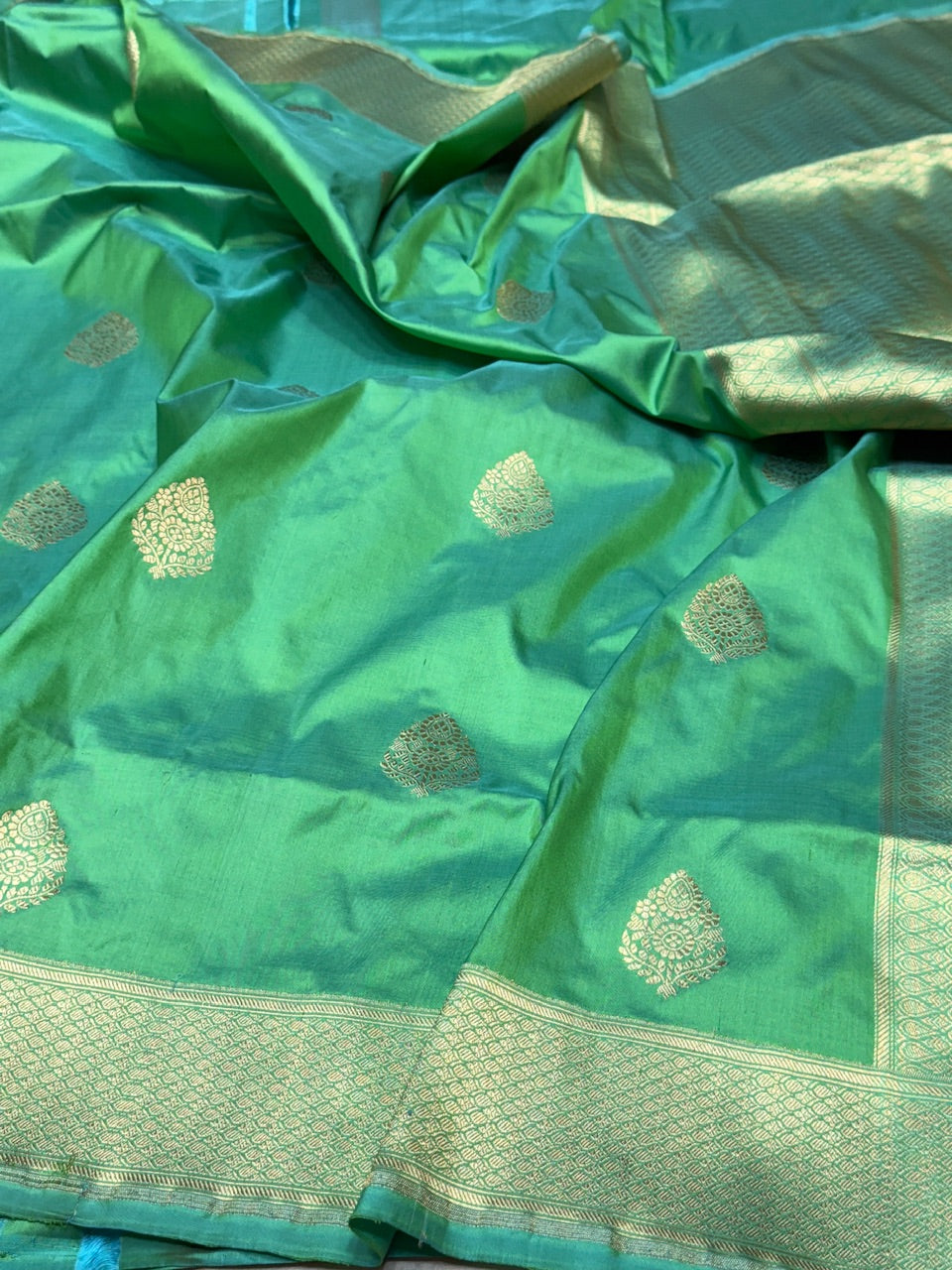 Handwoven Pure Banarasi Silk Saree