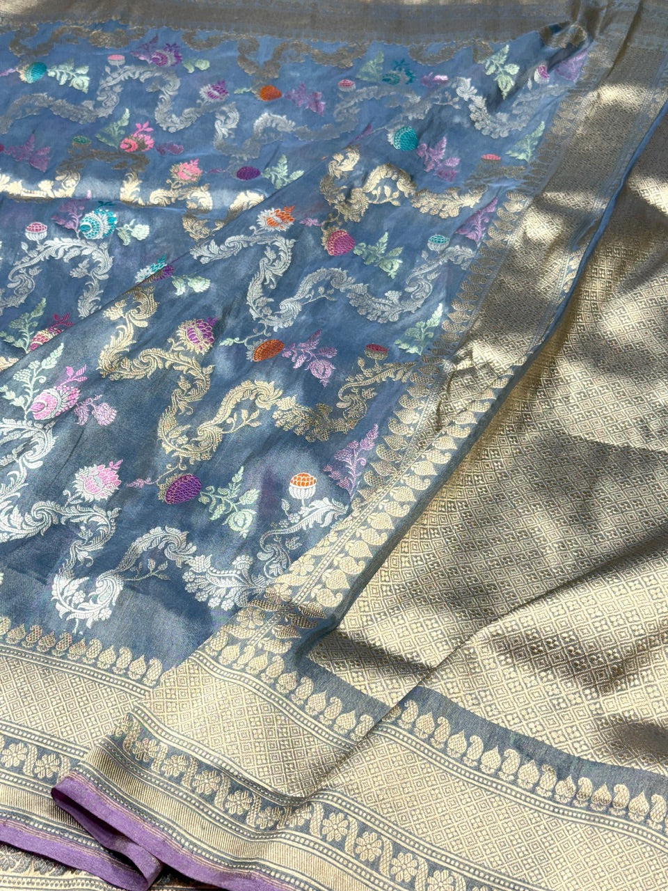 Handwoven Pure Banarasi Tissue Saree